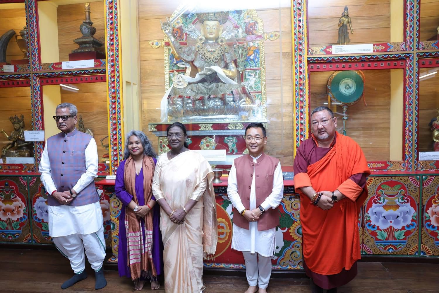 President of India Visits Namgyal Institute of Tibetology